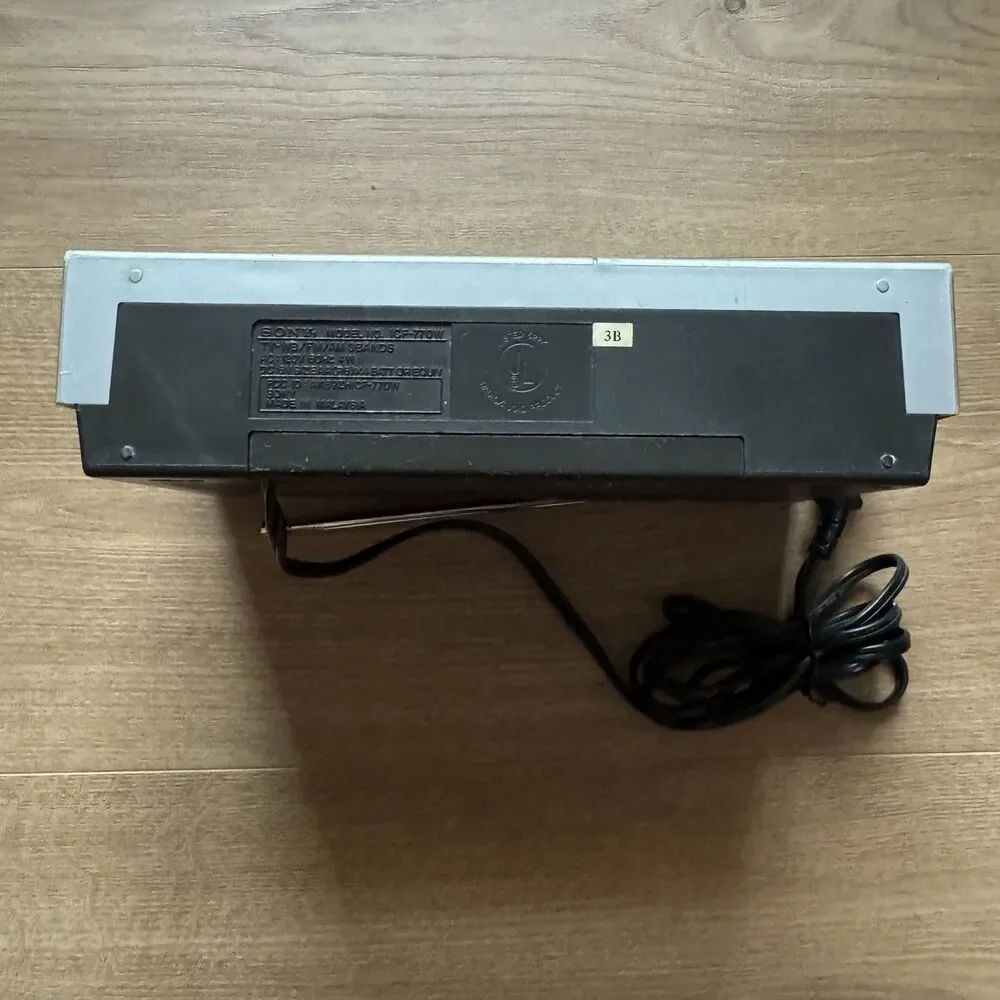Sony Radio ICF-770W TV Weather FM AM 3 Band Receiver TV Sound Tested WORKING
